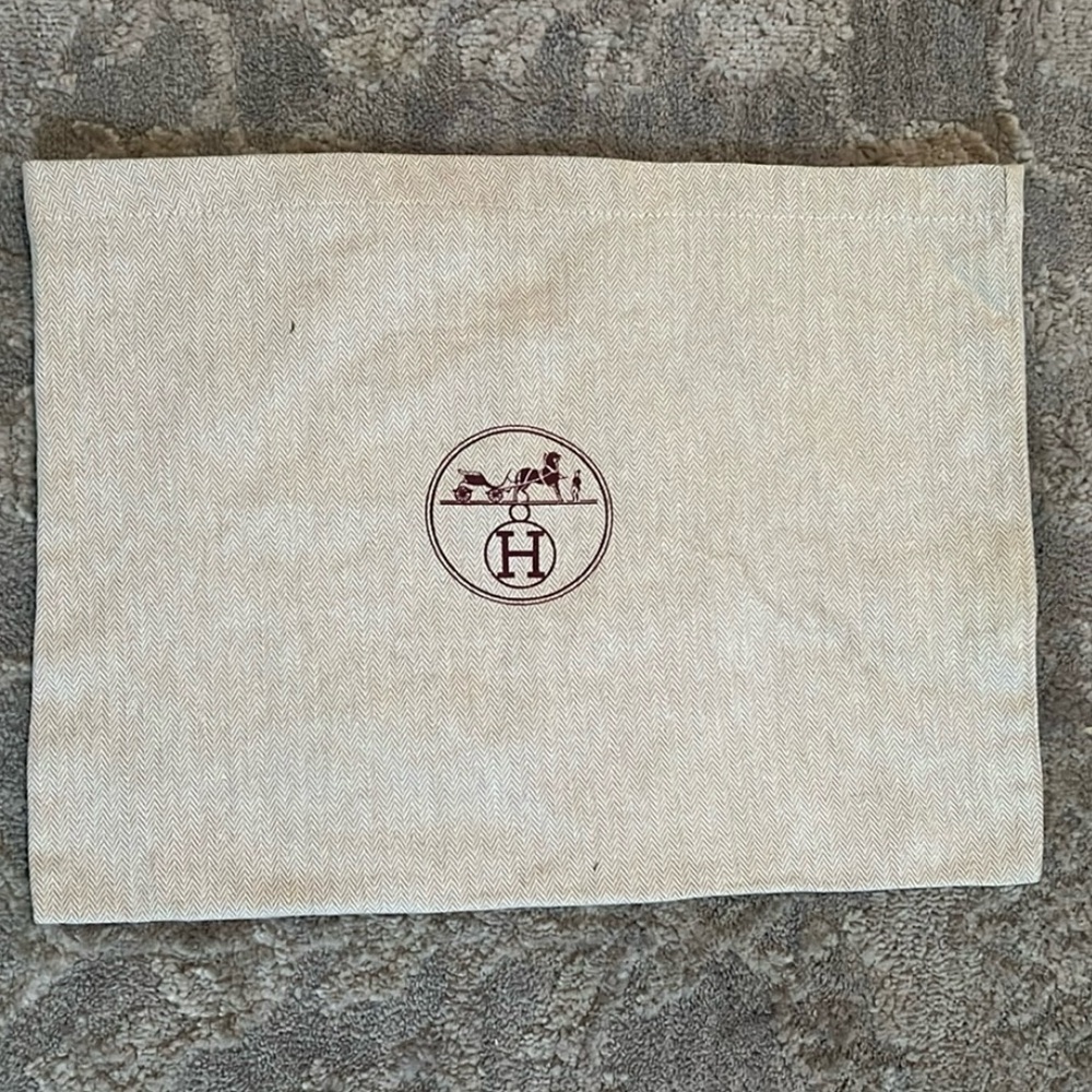 HERMES Dust Sleeve